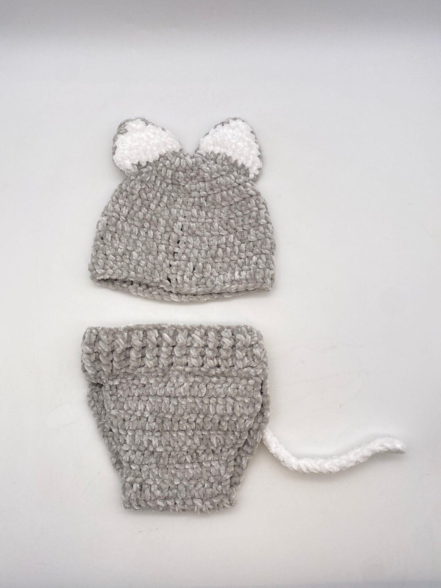 Newborn Graycie Cat Hat & Bloomers