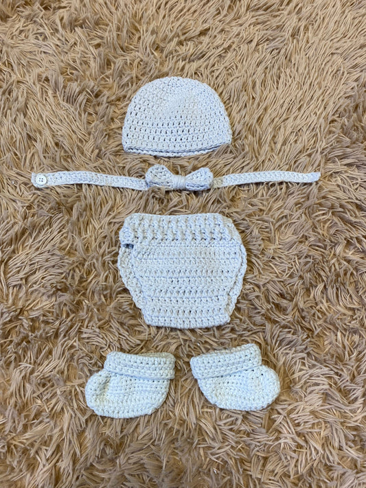 Little Gentleman Newborn Set